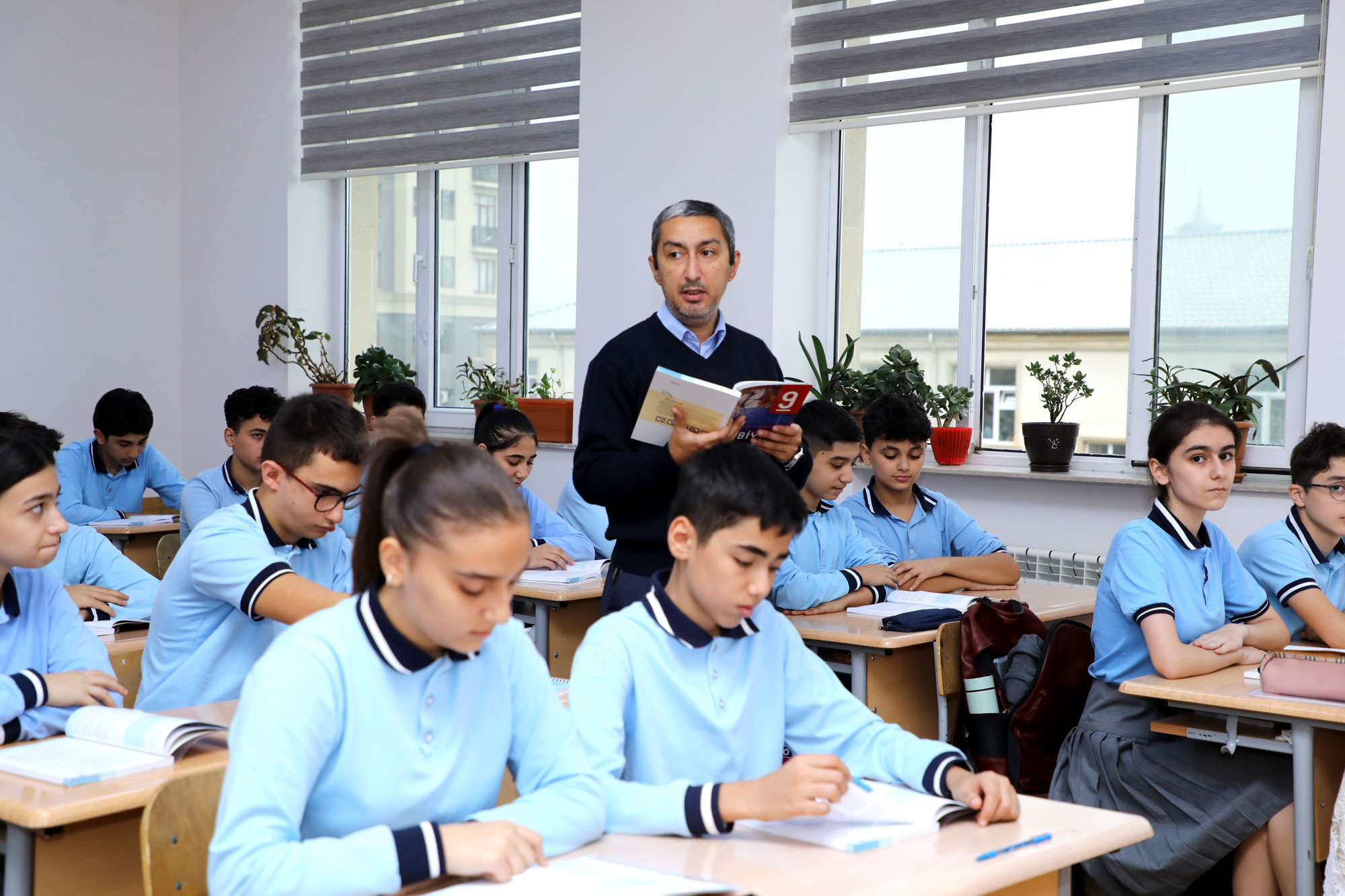 18 000 minə yaxın şagird təmayül sinifdə təhsil alıb