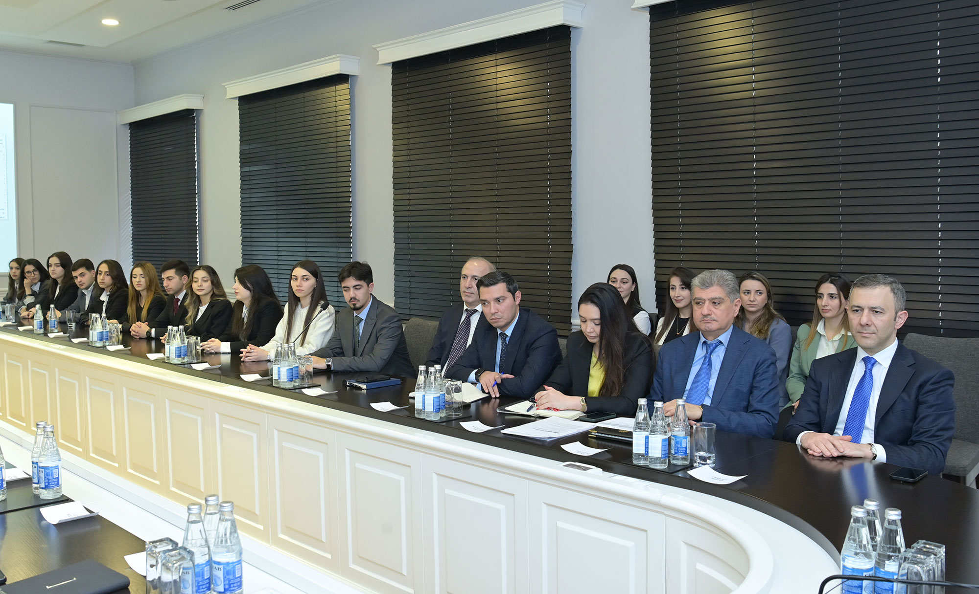 2-ci "Maarifçi” tələbə-məzun təcrübə proqramı başa çatıb