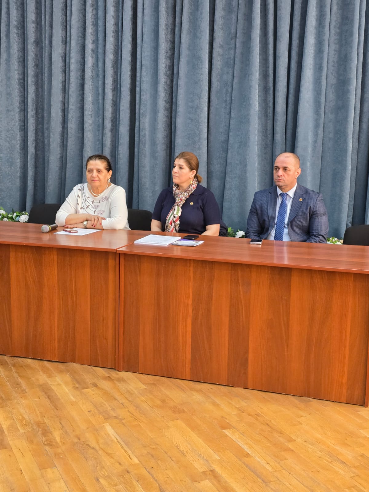 2280 təhsil işçisi psixoloji dəstək layihəsindən faydalanıb