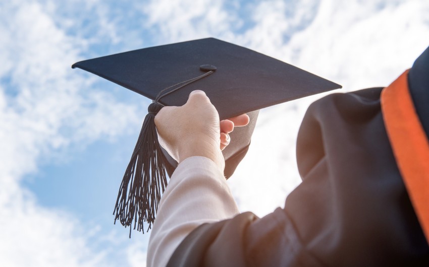 23 ailədə həm valideyn, həm də övlad təhsil krediti alıb 