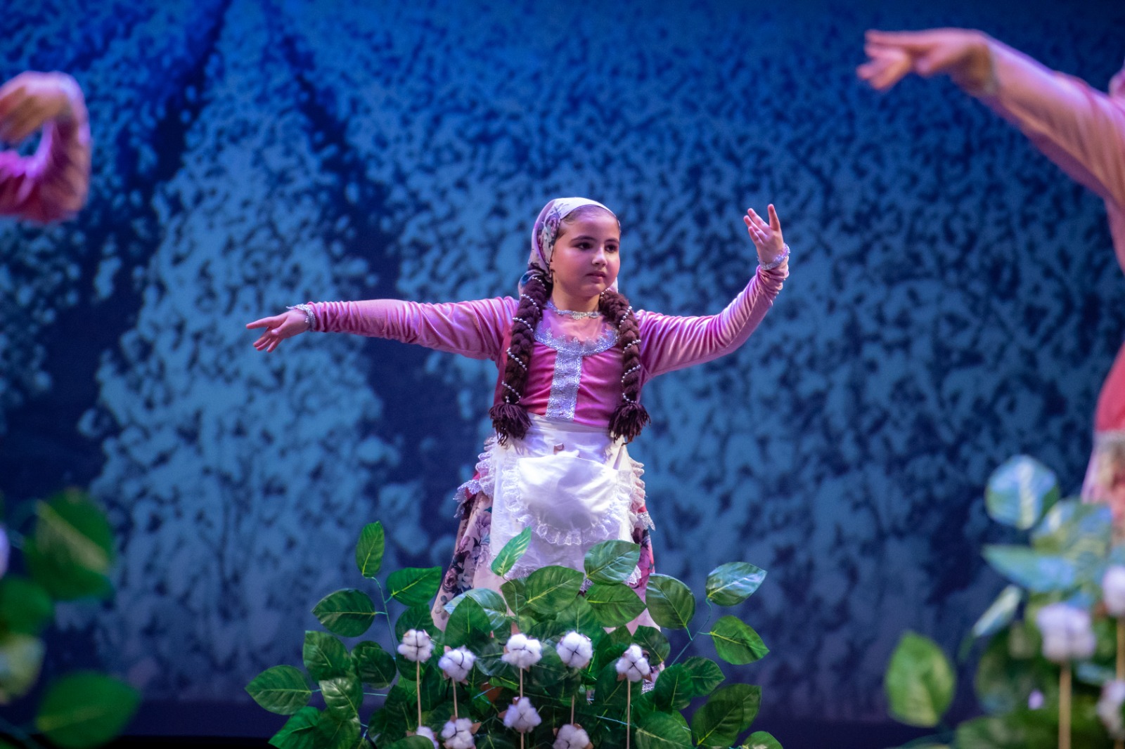 3 yaşında piano istədi, 11 yaşında səhnəni fəth etdi – Aylinin uğur hekayəsi 