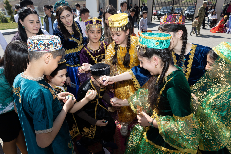 32 ildən sonra Cəbrayıl şəhəri Mehdi Mehdizadə adına məktəbdə Novruz sevinci yaşanıb