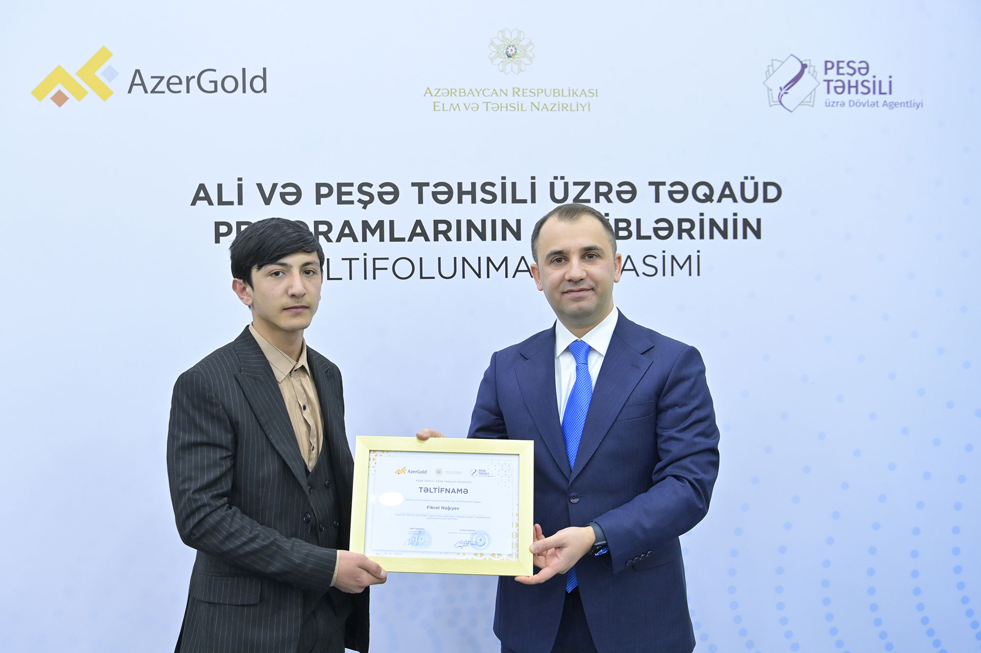 4-cü Təqaüd proqramı qaliblərinin mükafatlandırılması və “Mədən Topoqrafiyası” dərsliyinin təqdimatı keçirilib