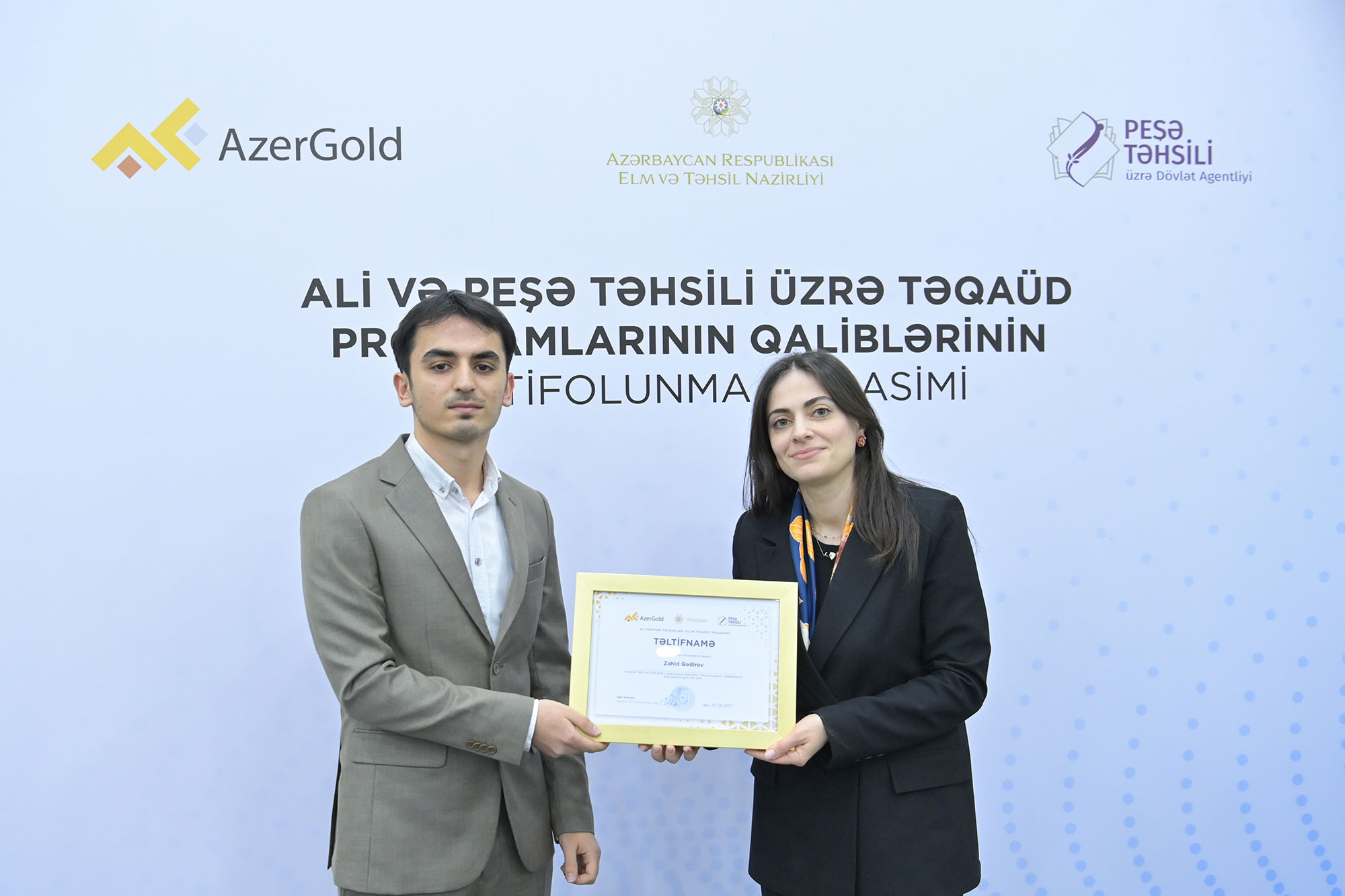 4-cü Təqaüd proqramı qaliblərinin mükafatlandırılması və “Mədən Topoqrafiyası” dərsliyinin təqdimatı keçirilib