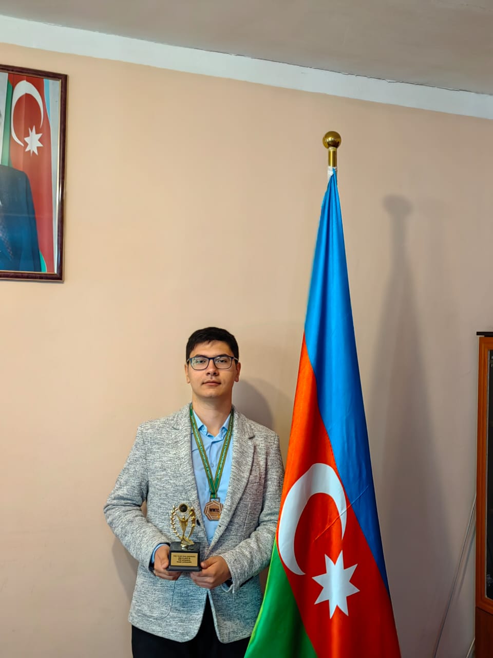 4 universitetə qəbul oldu, amma… 