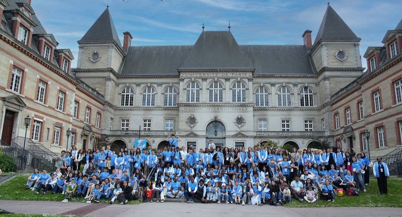 4 yaşından kitab oxuyan, yaşıdlarını qabaqlayan Dürrünün hekayəsi 