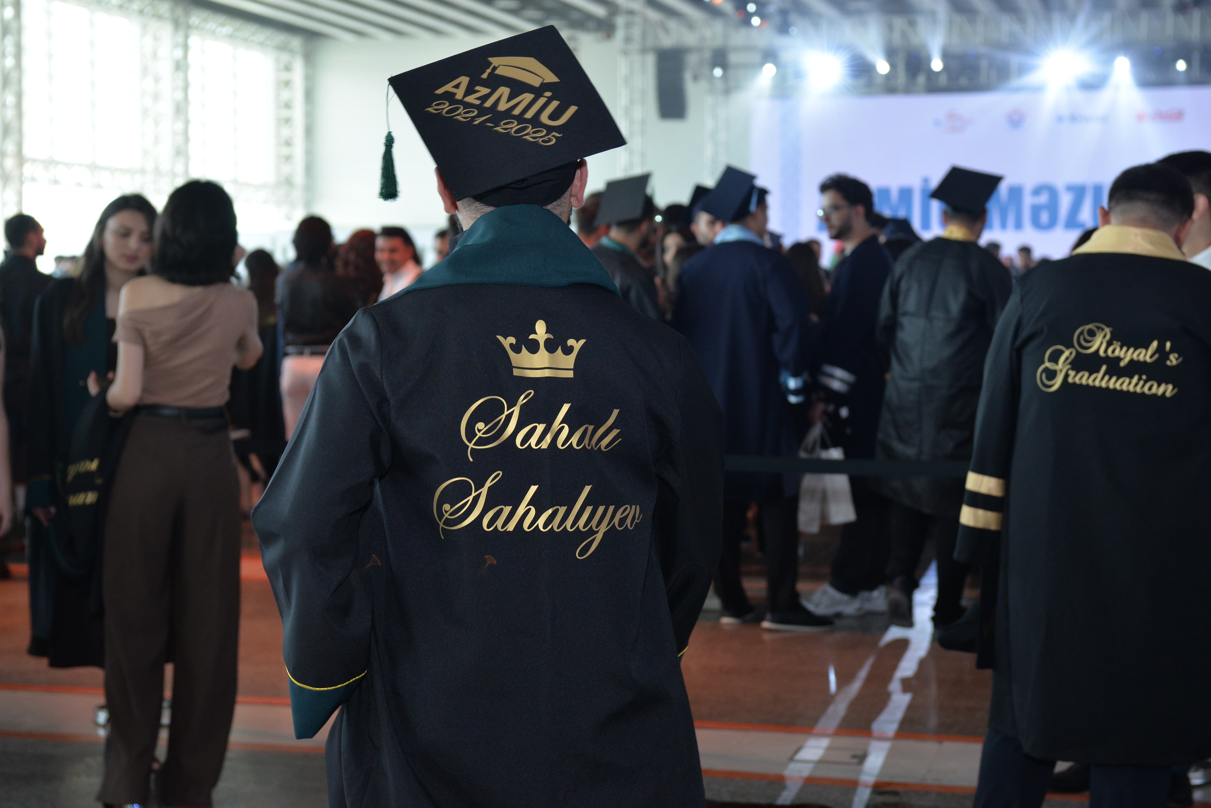 50 yaşlı AzMİU-da “Məzun günü” – 2400-dən çox gənc yeni mərhələyə qədəm qoyur