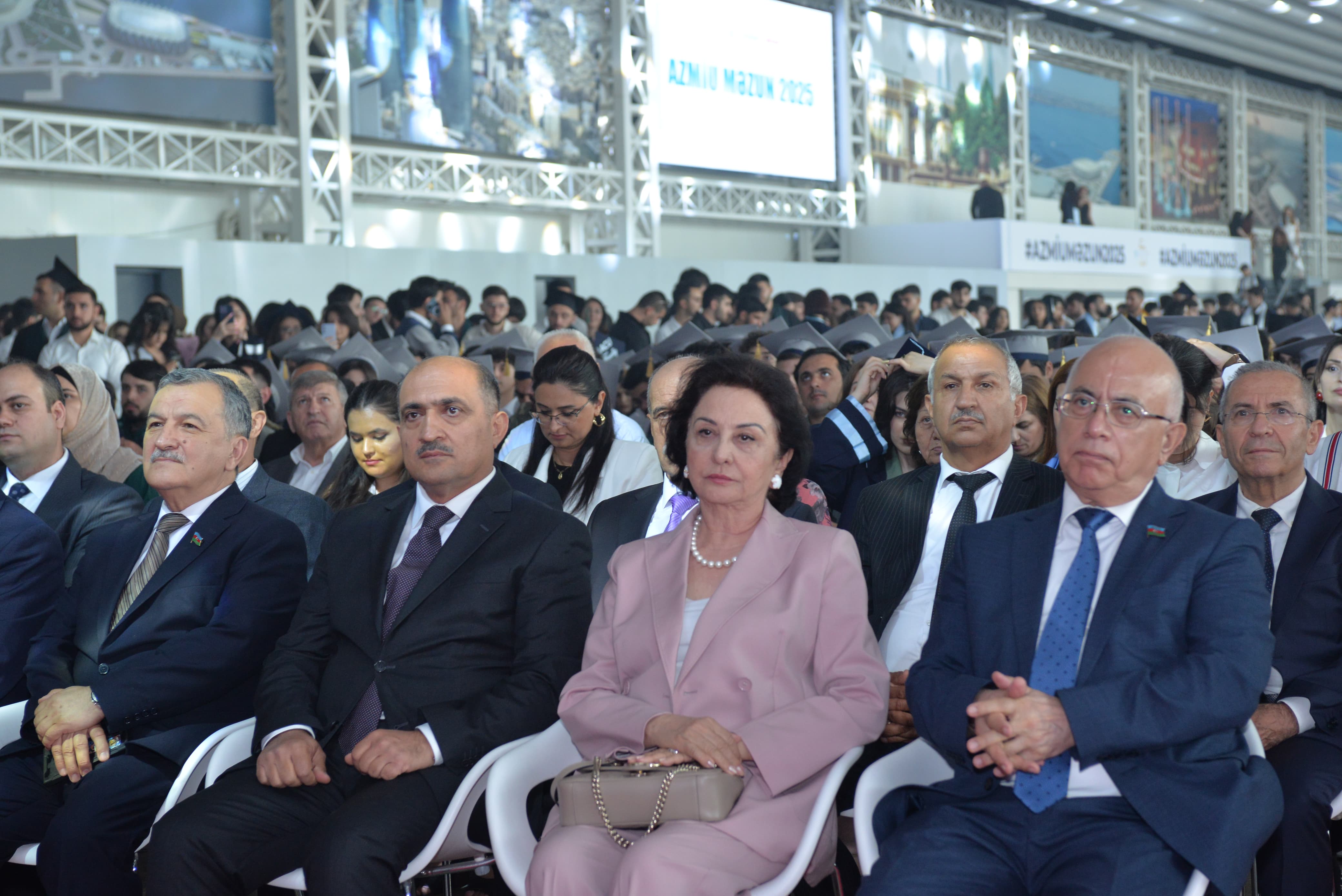 50 yaşlı AzMİU-da “Məzun günü” – 2400-dən çox gənc yeni mərhələyə qədəm qoyur