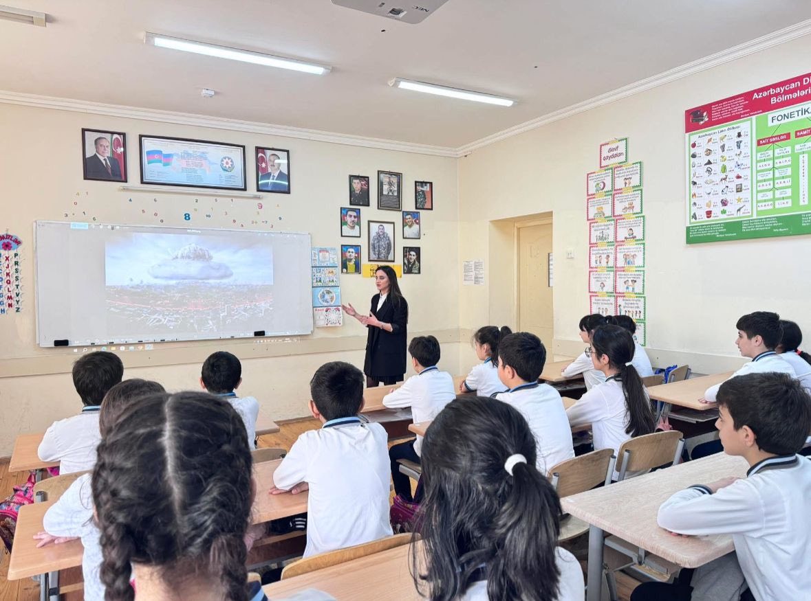 Abşeronun iki məktəbində mülki müdafiə məşqləri keçirilib