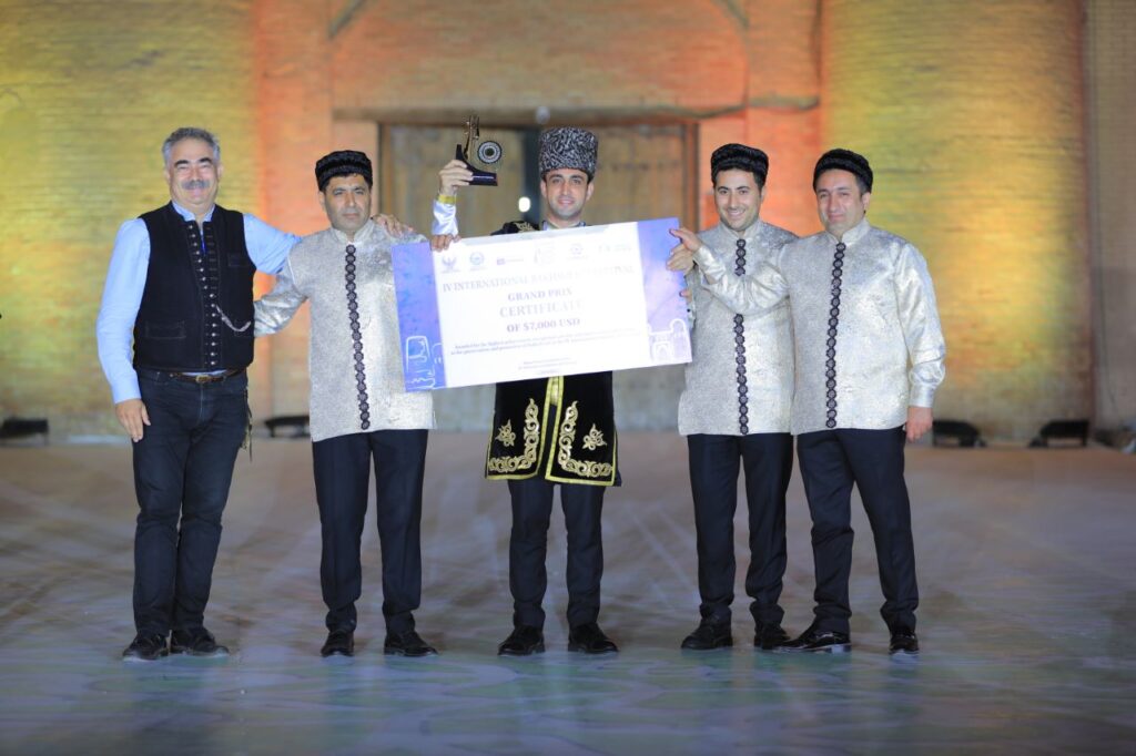 ADMİU-nun müəllimi Beynəlxalq Festivalın Qran-pri qalibi olub 