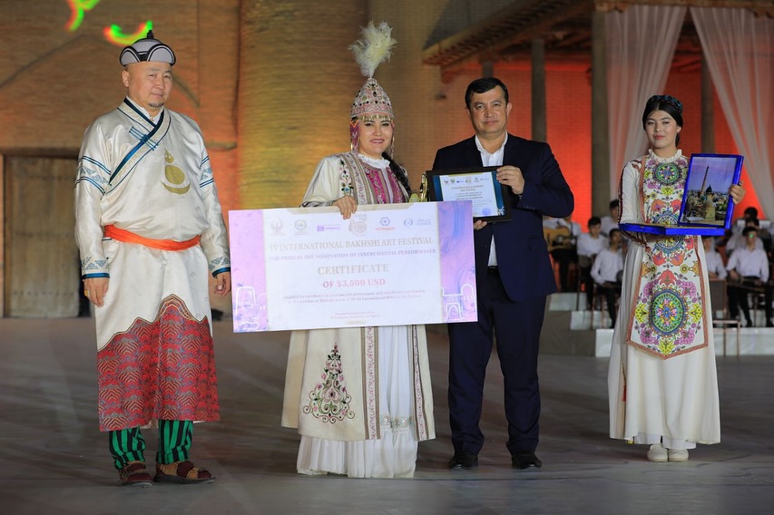 ADMİU-nun müəllimi Beynəlxalq Festivalın Qran-pri qalibi olub