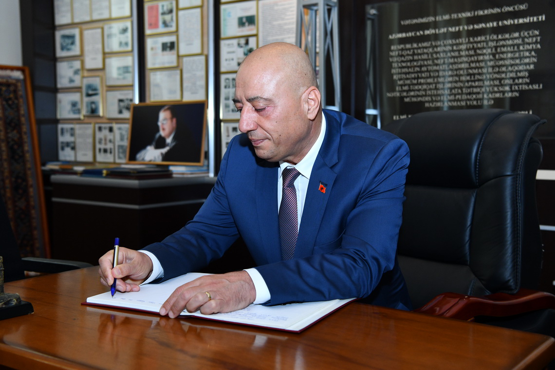 ADNSU Albaniyanın ali məktəbləri ilə əməkdaşlıq edəcək