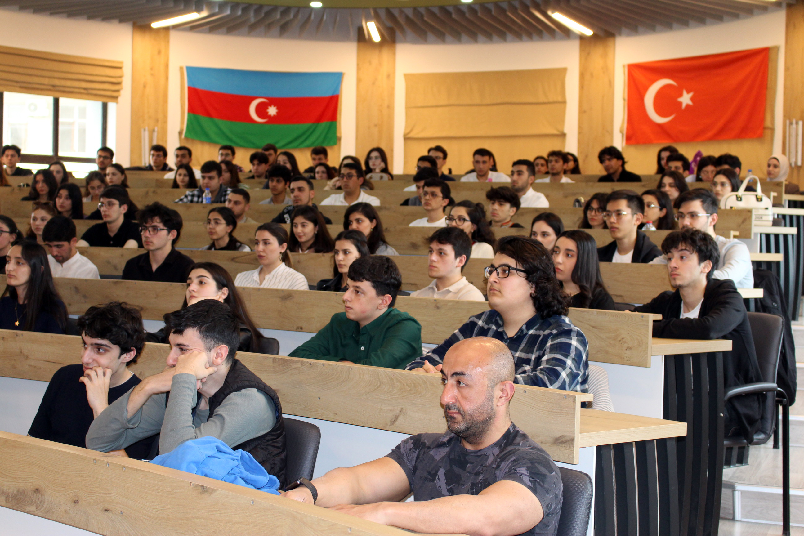 ADNSU bp şirkəti və Britaniya institutu ilə əməkdaşlıq edəcək