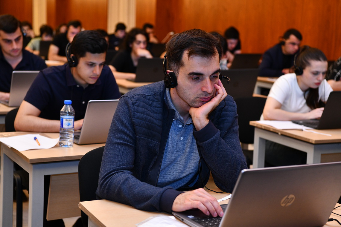 ADNSU-da doktorantura səviyyəsində xarici dil üzrə sınaq imtahanı keçirilib