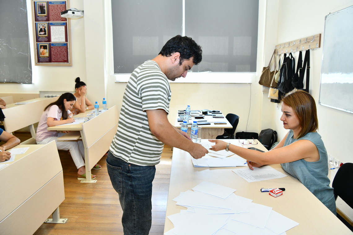 ADNSU-da doktoranturaya qəbul imtahanı keçirilib