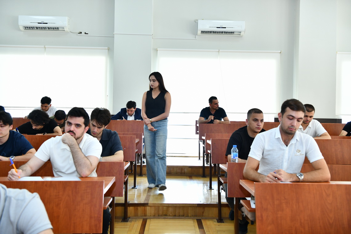 ADNSU-da doktoranturaya qəbul imtahanı keçirilib