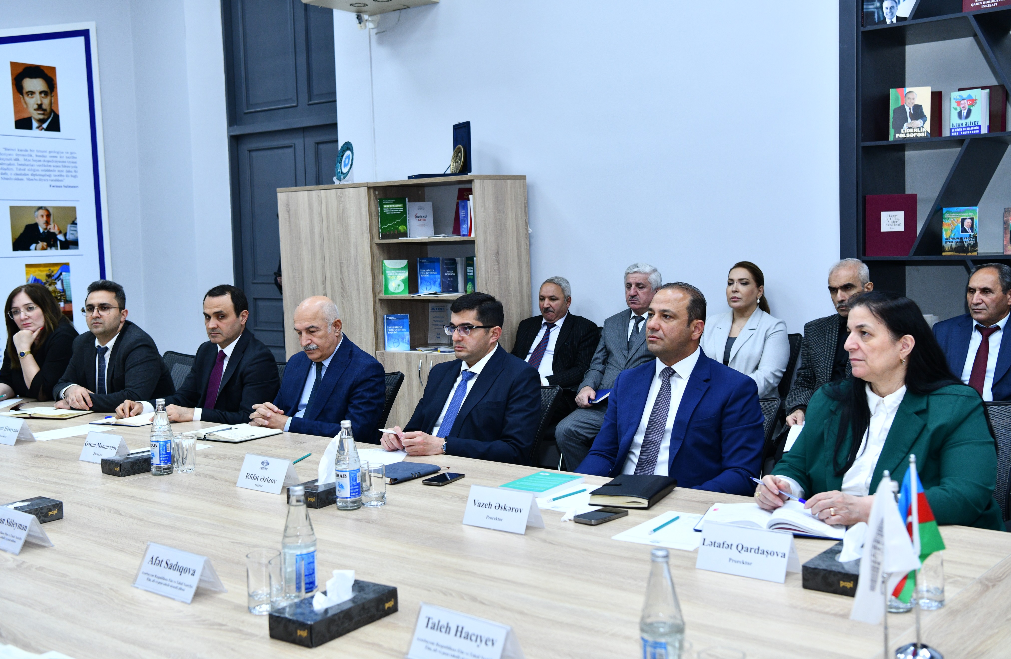 ADNSU-da təhsil siyasətinin əsas istiqamətləri üzrə görüş keçirilib 