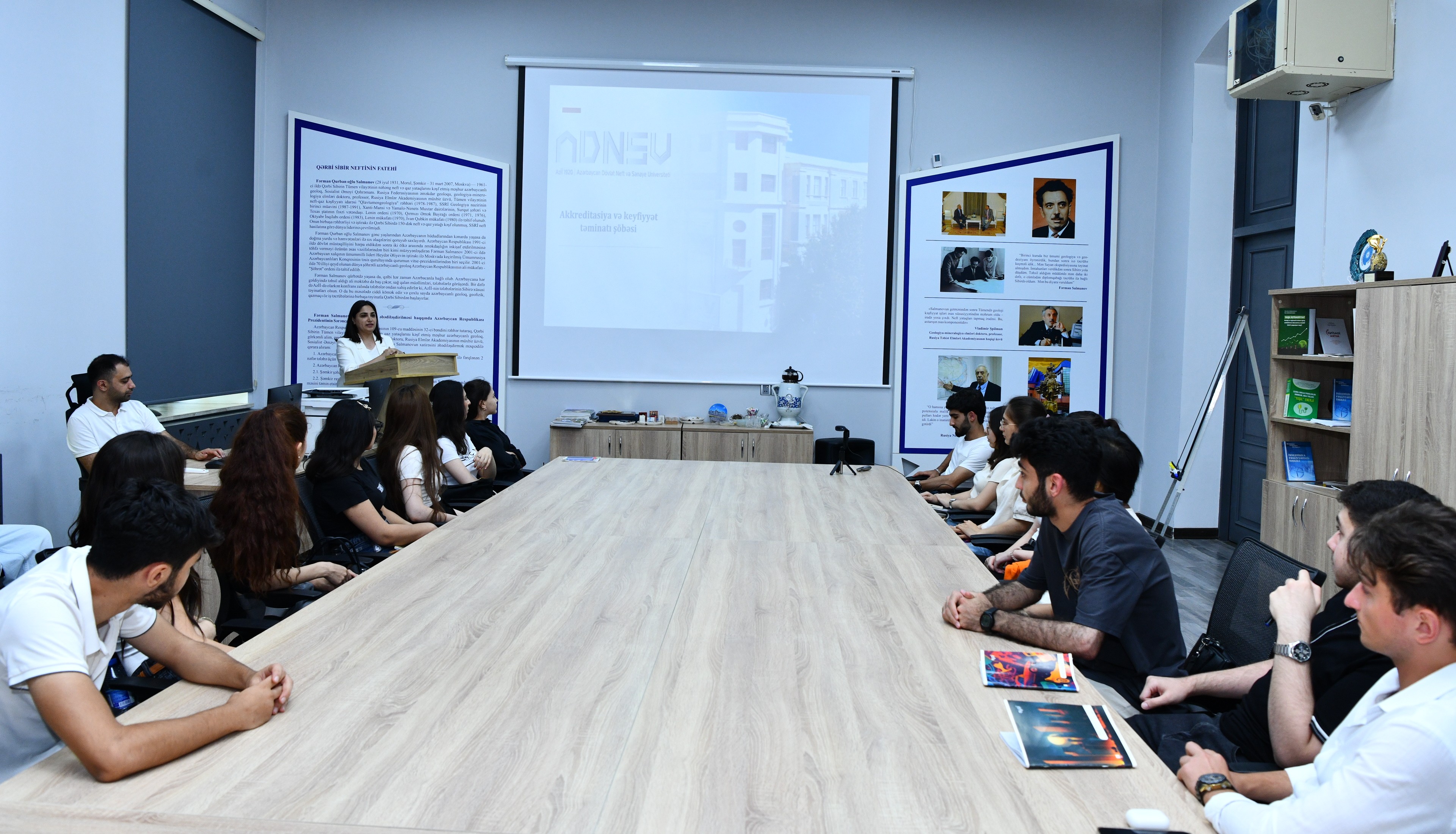 ADNSU-da təhsilalan və təhsilverənlərin ehtiyaclarının öyrənilməsi məqsədilə görüş keçirilib 