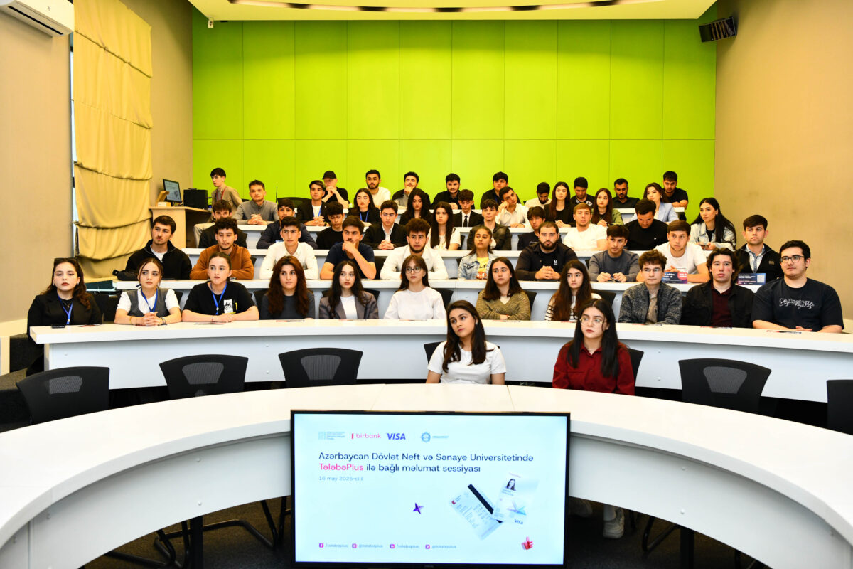 ADNSU-da “TələbəPlus” kartı ilə bağlı infosessiya keçirilib 