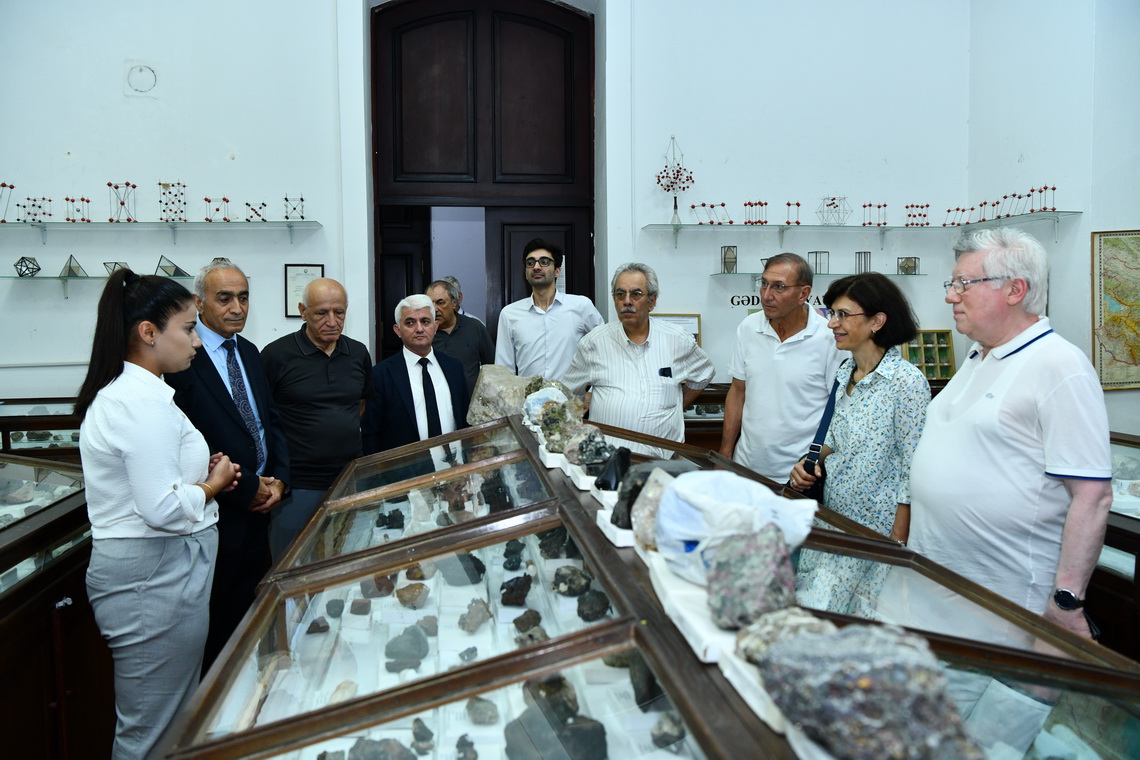 ADNSU-da Türkiyə və ABŞ universitetlərinin professorları ilə görüş keçirilib