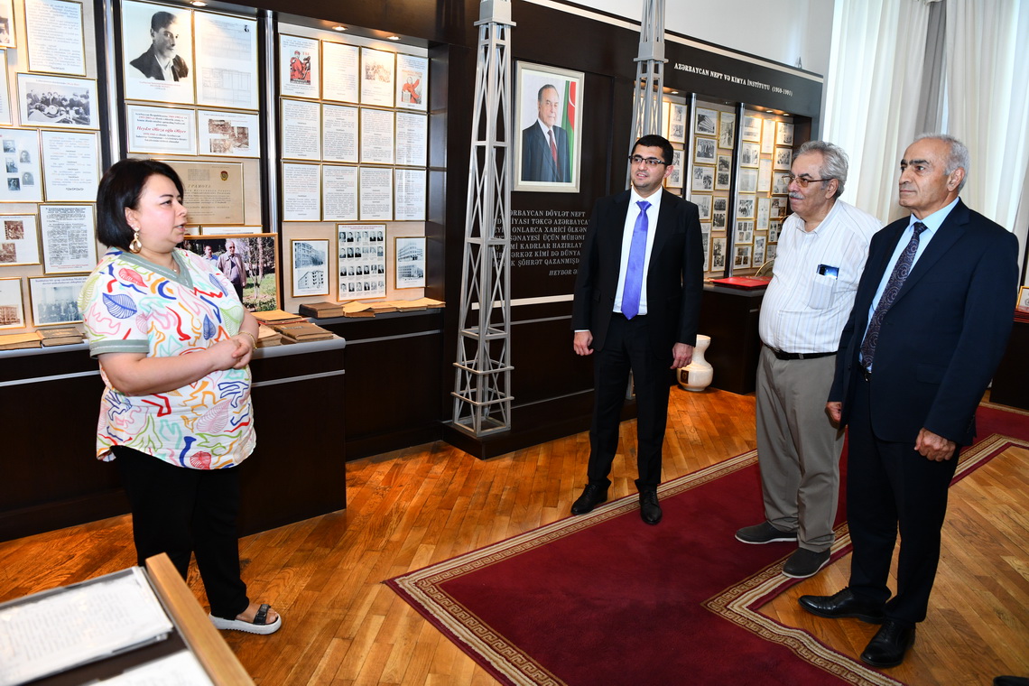 ADNSU-da Türkiyə və ABŞ universitetlərinin professorları ilə görüş keçirilib