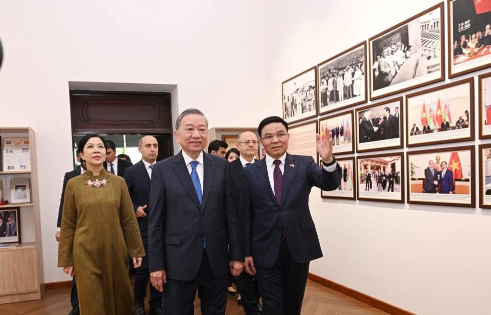 ADNSU-da Vyetnamın ilk Prezidentinin 135 illiyinə həsr edilmiş Memorial otağın açılışı olub