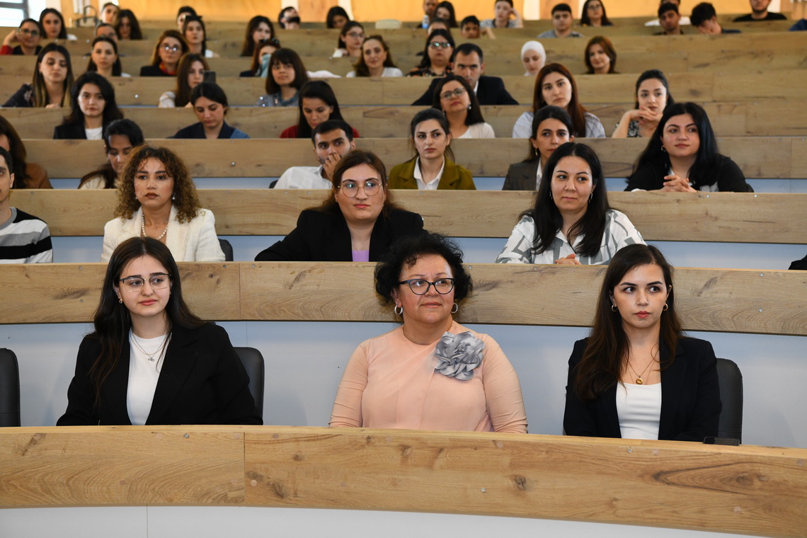 ADNSU-da “Yüksəliş” müsabiqəsinin qalibləri ilə görüş keçirilib