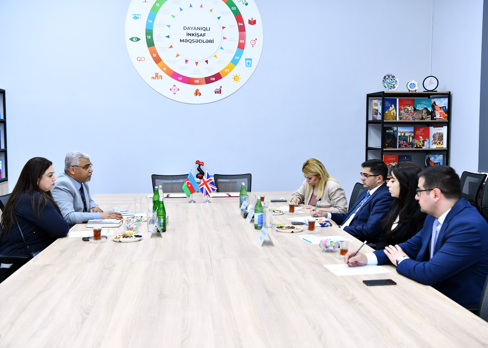 ADNSU Əl-Məktum Ali Təhsil Kolleci ilə əməkdaşlıq edəcək