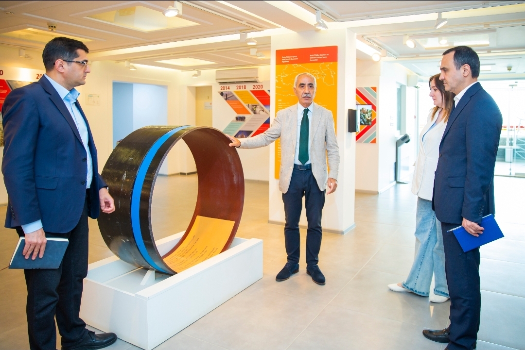 ADNSU-nun nümayəndə heyəti bp-nin terminalında olub