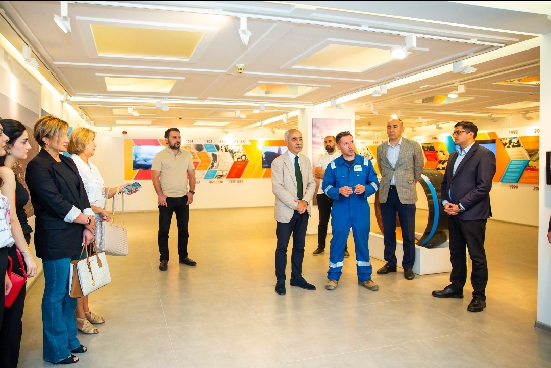 ADNSU-nun nümayəndə heyəti bp-nin terminalında olub