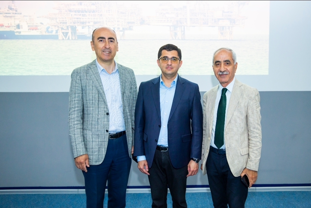 ADNSU-nun nümayəndə heyəti bp-nin terminalında olub