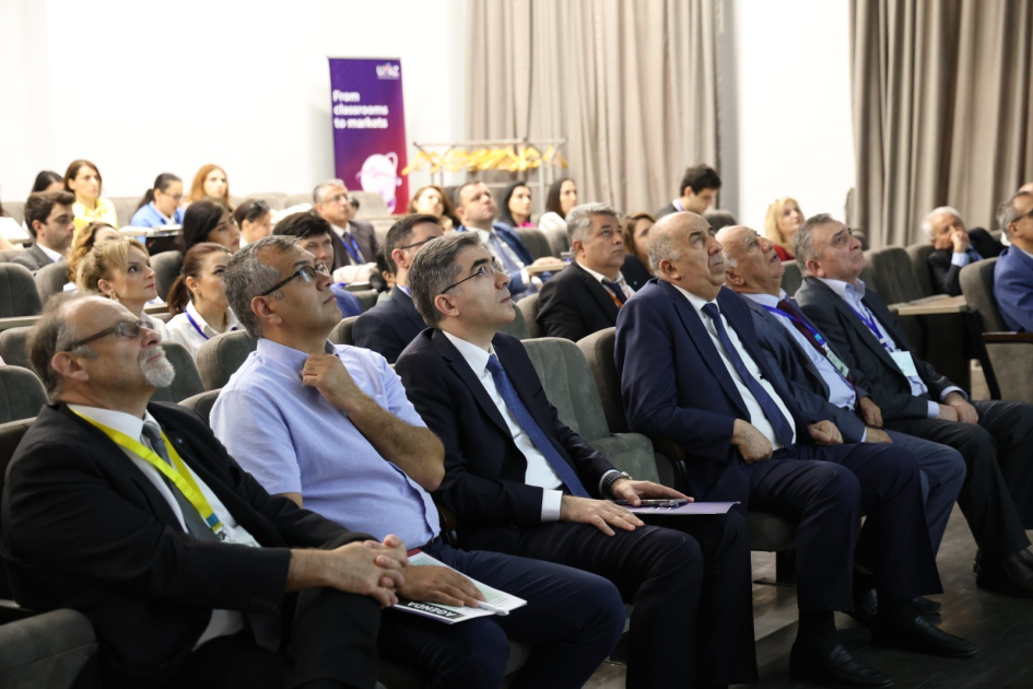 ADNSU-nun təşkilatçılığı beynəlxalq konfrans keçirilir