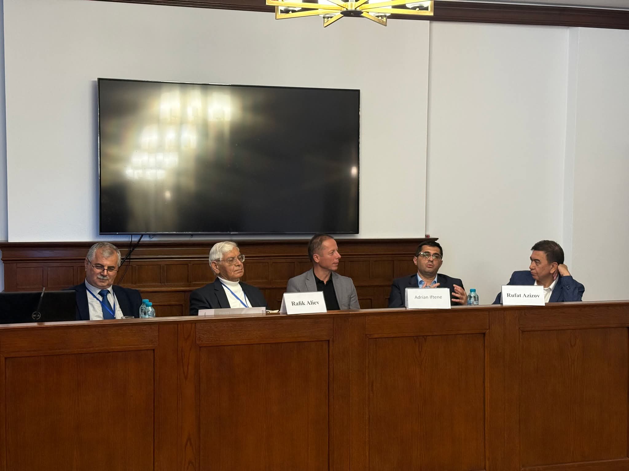 ADNSU-nun təşkilatçılığı ilə Rumıniyada keçirilən beynəlxalq elmi konfrans başa çatıb