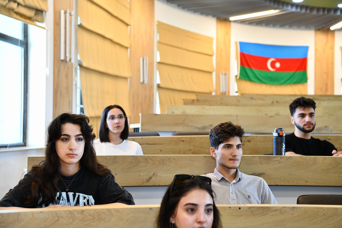 ADNSU tələbələri beynəlxalq layihədə iştirak ediblər