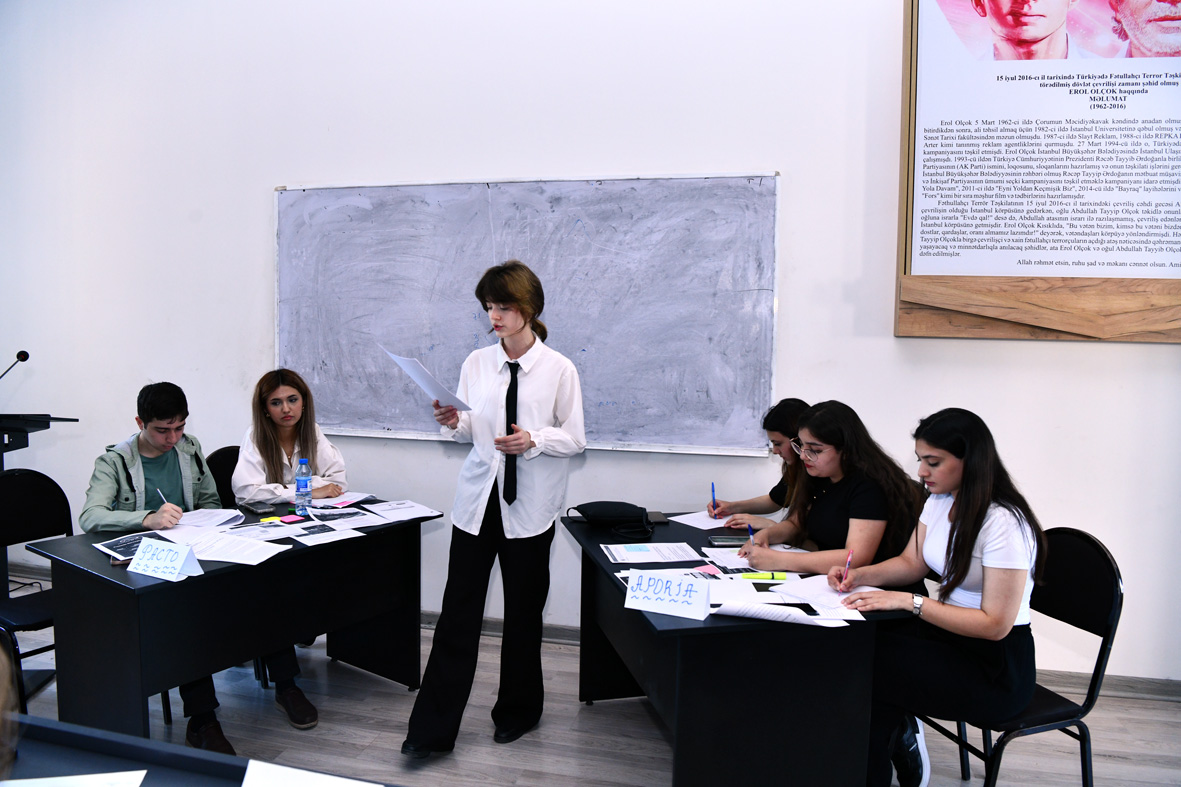 ADNSU tələbələri ekoloji debatda bilik və bacarıqlarını sınayıblar