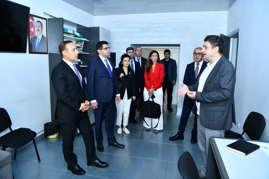 ADNSU və 4SİM əməkdaşlıq imkanlarını müzakirə edib