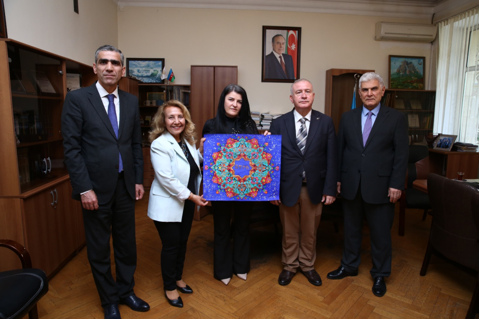 ADPU-da elmi-mədəni seminar baş tutub