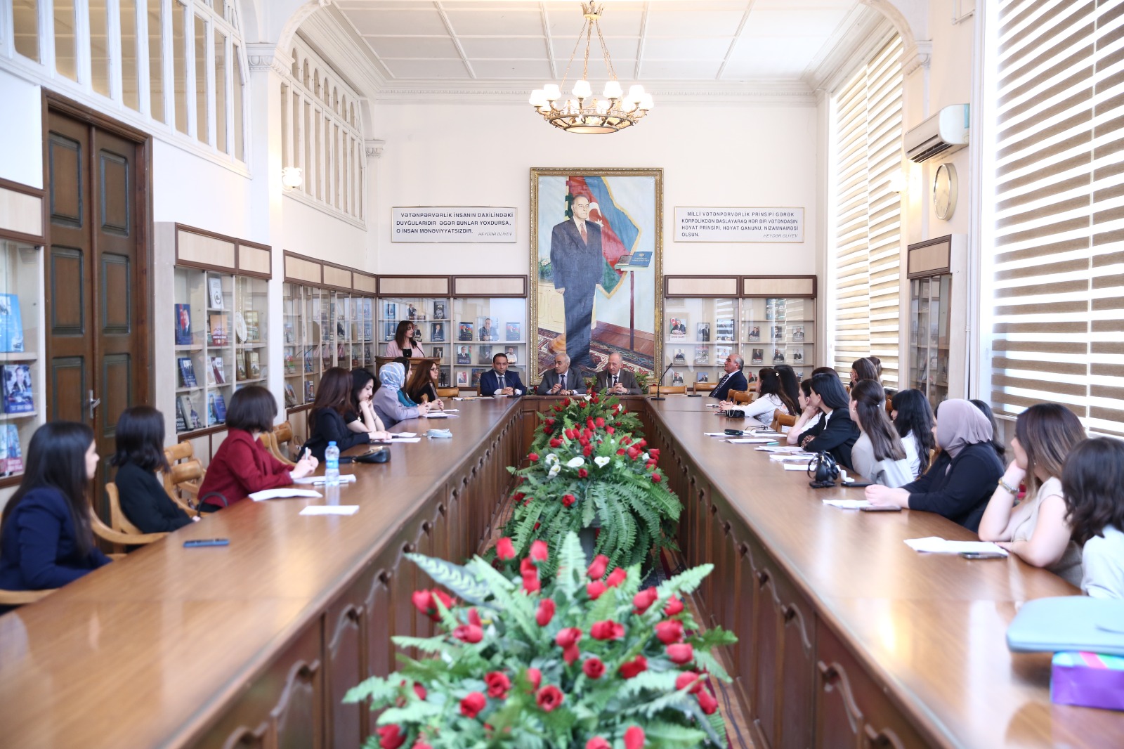 ADPU-da elmi müzakirələr başladı – Rekord sayda iştirakçı qeydə alınıb