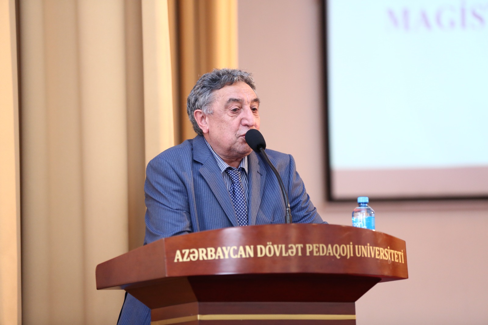 ADPU-da elmi müzakirələr başladı – Rekord sayda iştirakçı qeydə alınıb