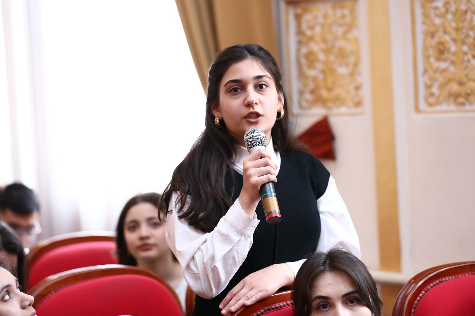 ADPU-da III “Maarifçi” tələbə-məzun təcrübə proqramı ilə bağlı infosessiya keçirilib