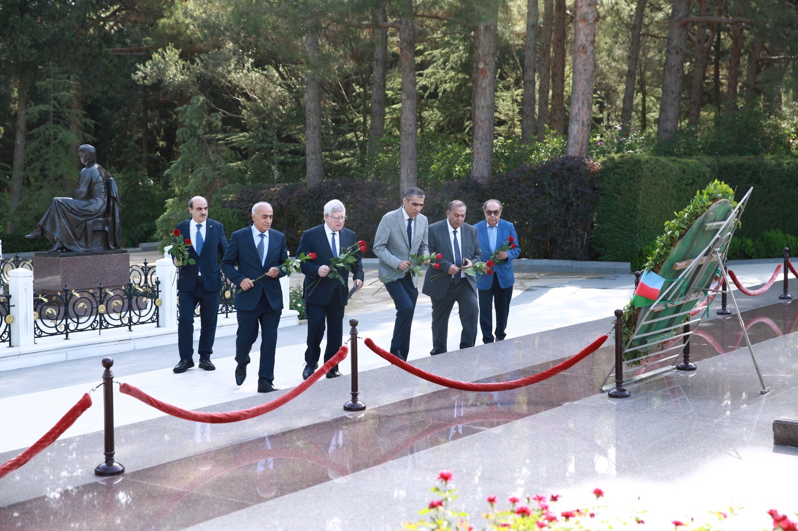 ADPU-da “Mexanikada yeni trendlər” adlı beynəlxalq elmi konfrans başlayıb