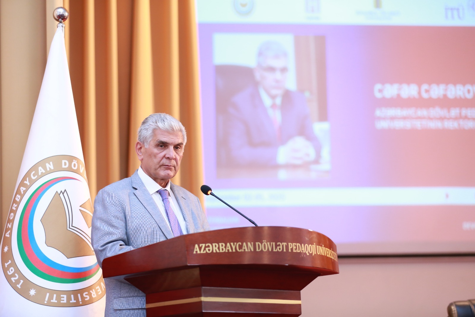 ADPU-da “Mexanikada yeni trendlər” adlı beynəlxalq elmi konfrans başlayıb