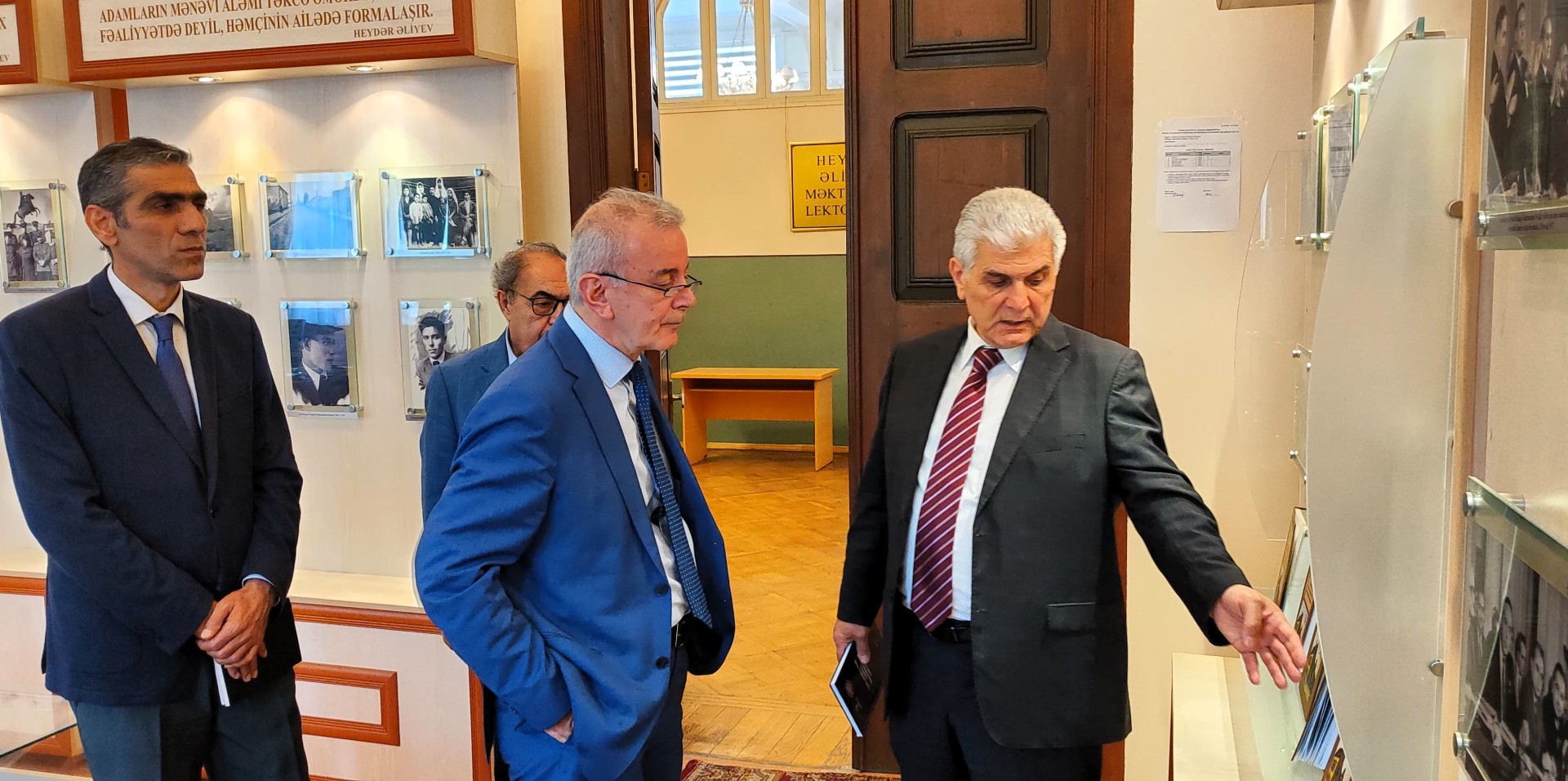 ADPU-da Rusiyanın Cənub Universitetinin rektoru ilə görüş keçirilib