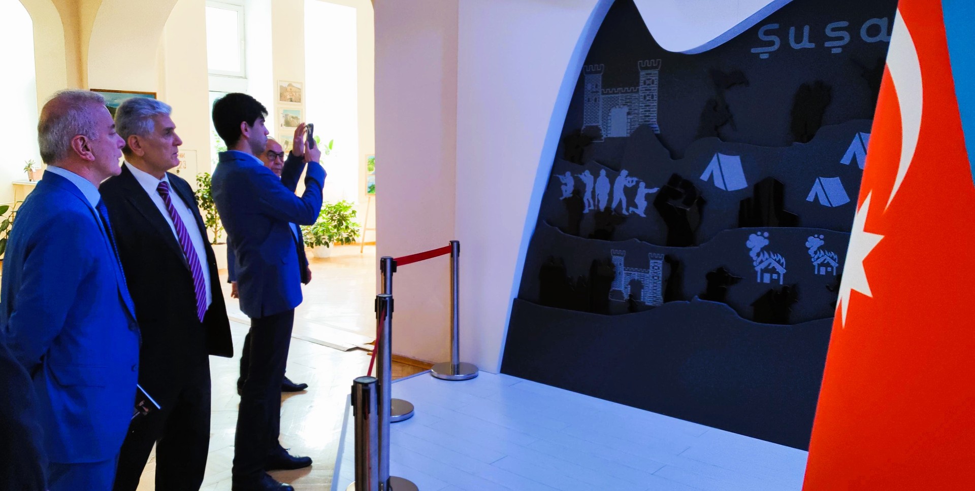 ADPU-da Rusiyanın Cənub Universitetinin rektoru ilə görüş keçirilib