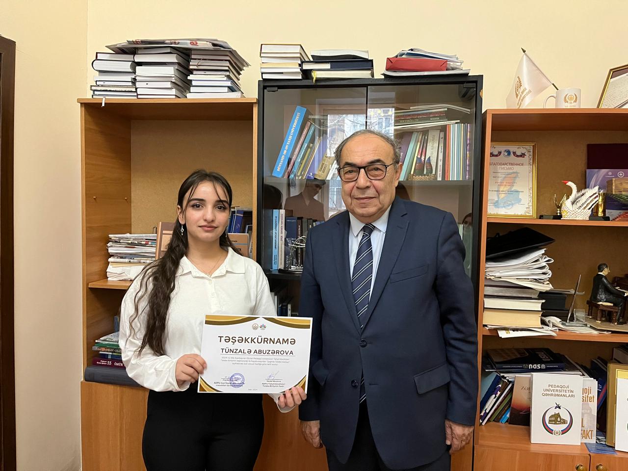 ADPU-da "Şagirdə Tələbə Dəstəyi” göstərənlər təltif olunub
