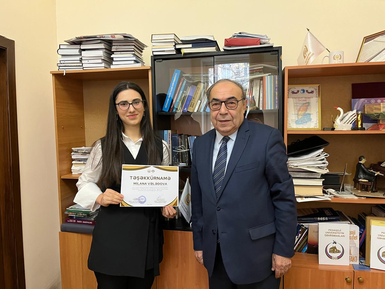 ADPU-da "Şagirdə Tələbə Dəstəyi” göstərənlər təltif olunub