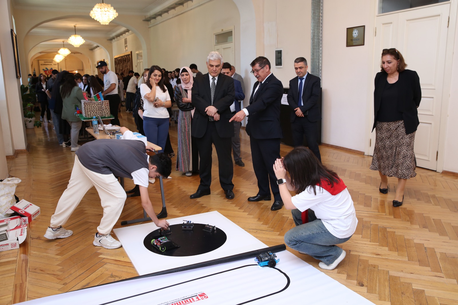 ADPU-da “STEAM Hesabat sərgisi” keçirilib