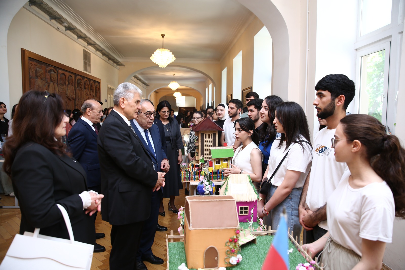 ADPU-da “STEAM Hesabat sərgisi” keçirilib