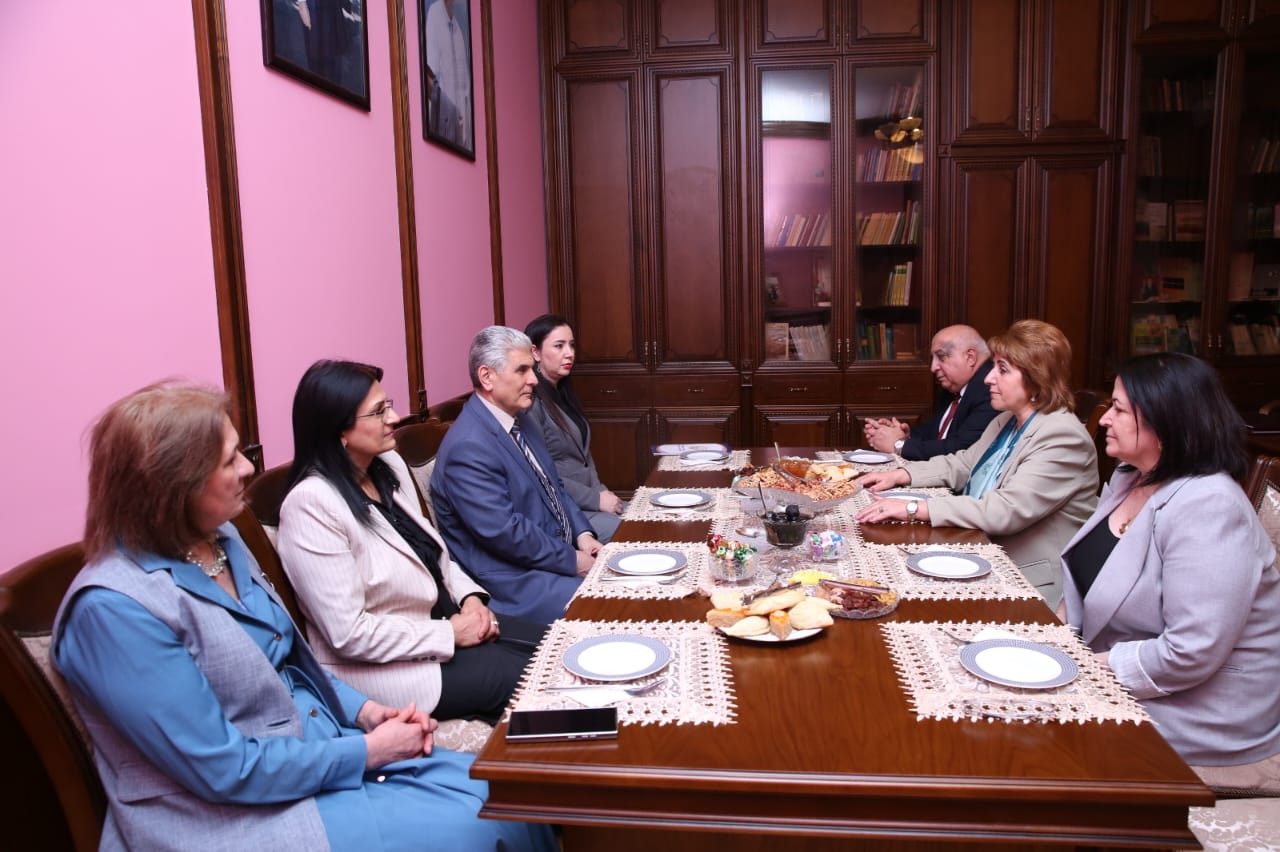 ADPU Molekulyar Biologiya və Biotexnologiyalar İnstitutu ilə əməkdaşlığa başlayır