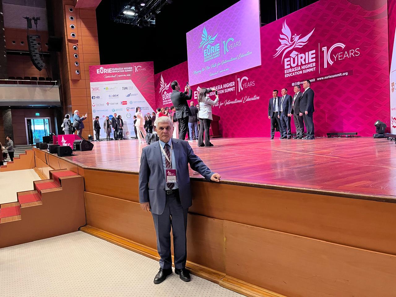 ADPU-nun rektoru X Avrasiya Ali Təhsil Zirvəsində iştirak edib